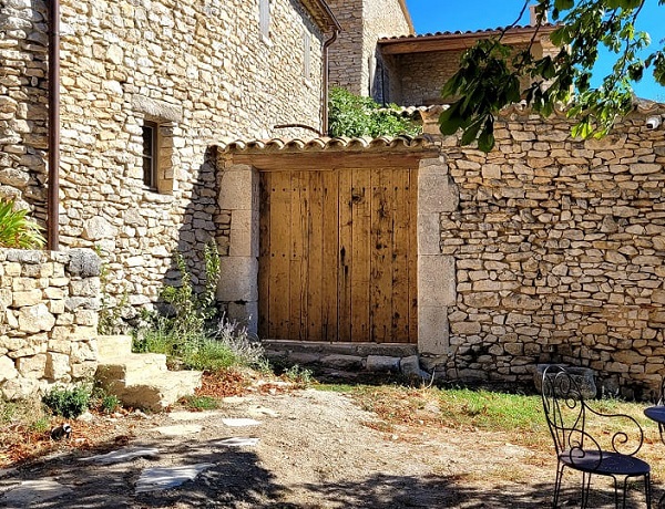 Porte en bois